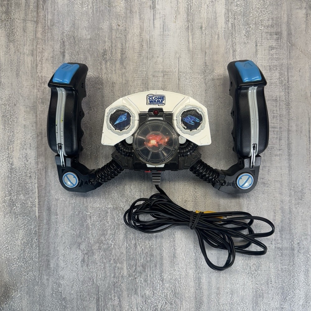 Star Wars The Clone Wars Jakks Pacific TV Plug N Play Video Game Tested Working